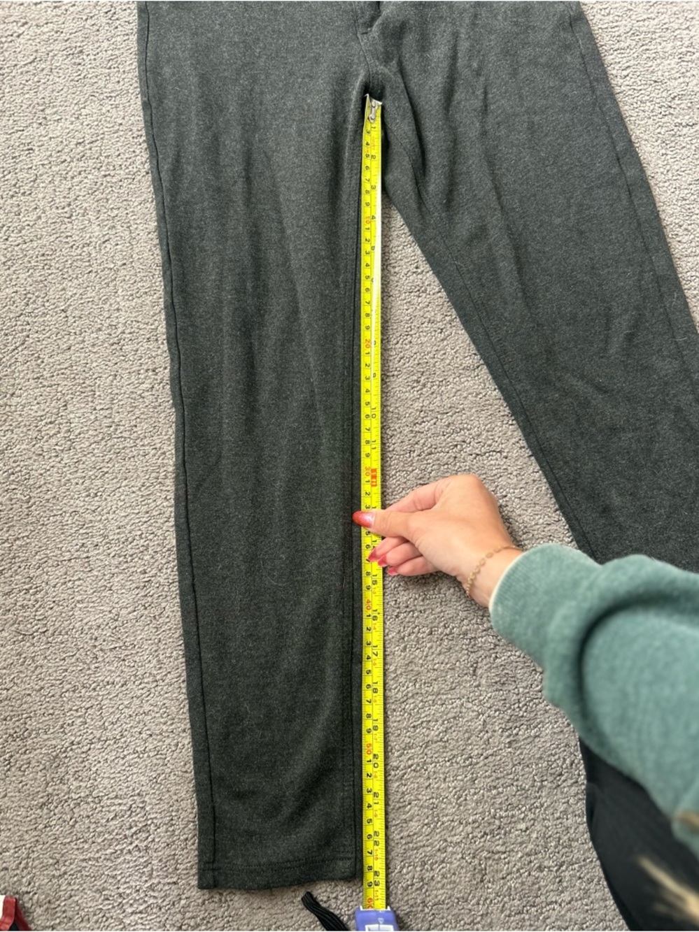 Active USA Dark Charcoal Jegging Pants Jean-Style Pockets Stretchy Knit Size S - Picture 6 of 8